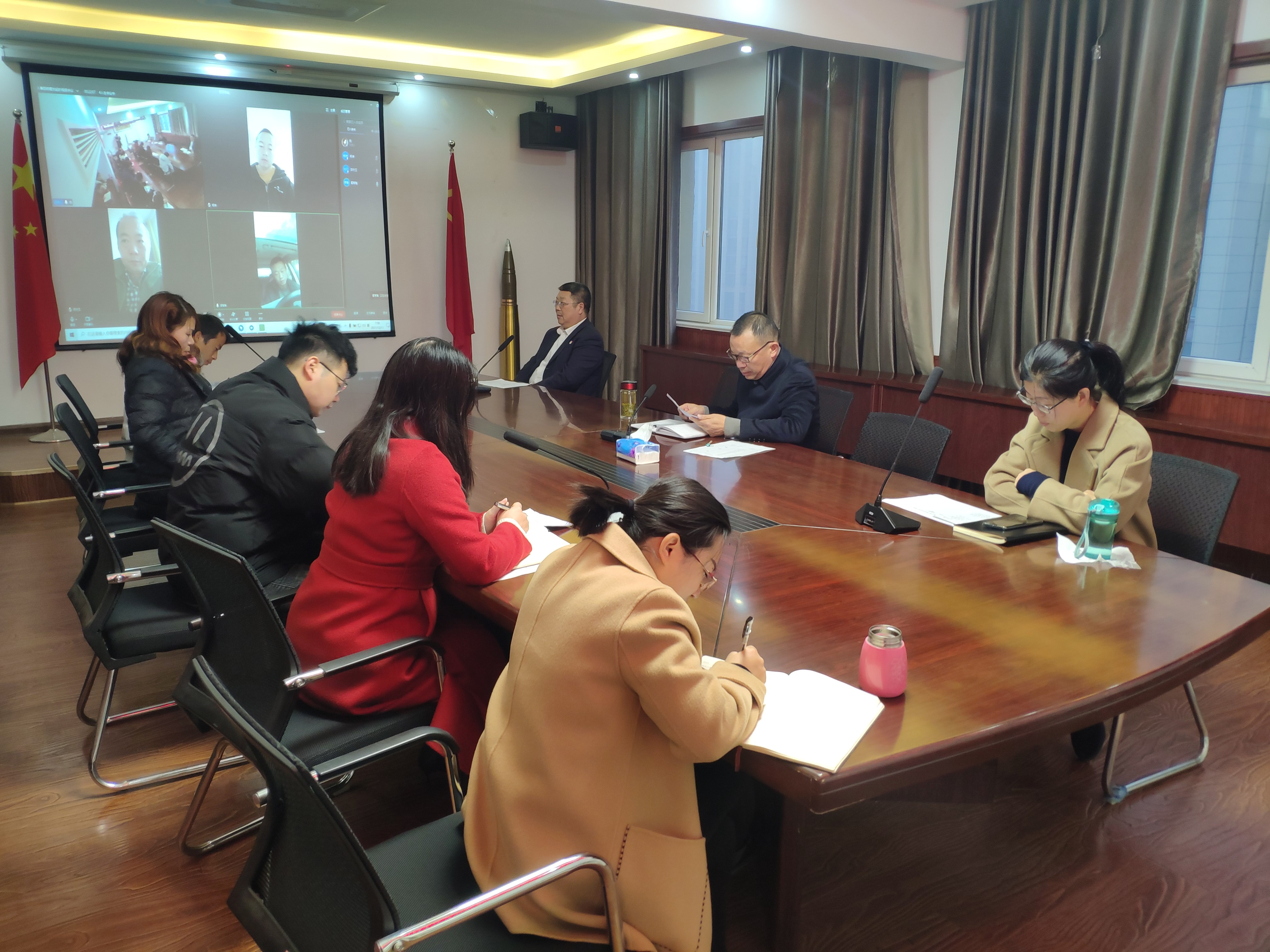 【資訊】今日，河南永和建設集團有限公司舉行周工作例會及黨支部培訓會！